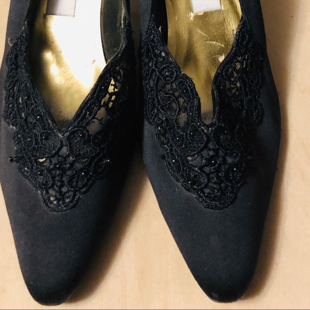 Karen Scott Black Formal Heels with Elegant Lace 9